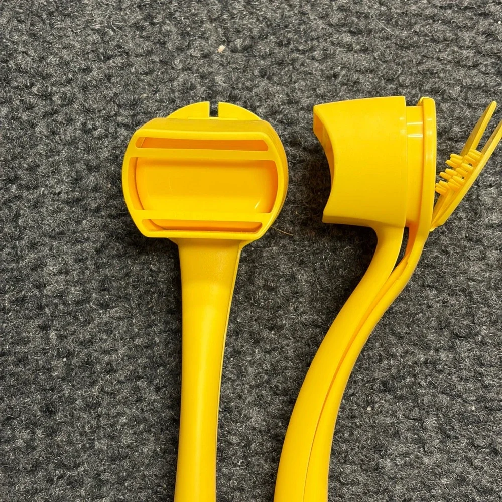 Tupperware Vintage Yellow Picnic Salt Pepper Shaker Fork Spoon Utensil Set 2pc